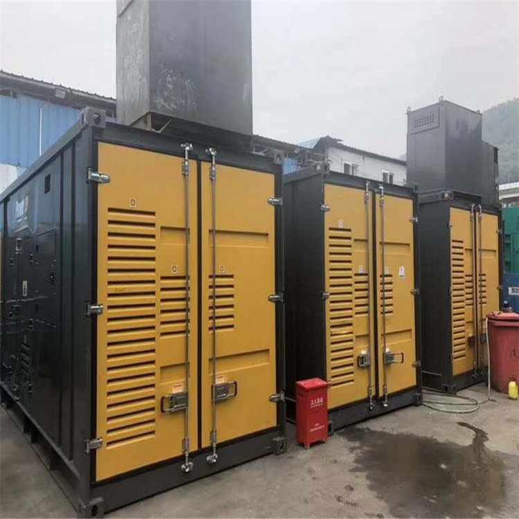 斗门温度变化对不同类型欠压保护装置的可靠性影响有何差异？
